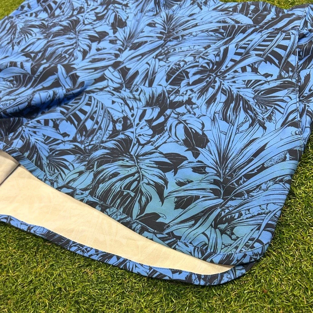 Columbia Sandy River Shorts Womens Large Blue Tropical Palm Print AK2470 3in